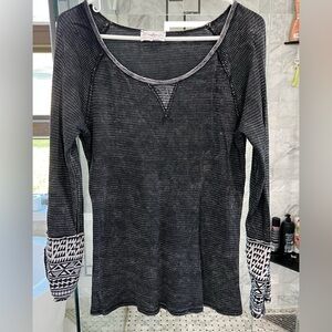 JS Boutique Black and White Long Sleeve Thermal Top